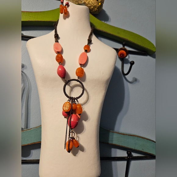Fashion Jewelry - Pink/Orange Necklace Set